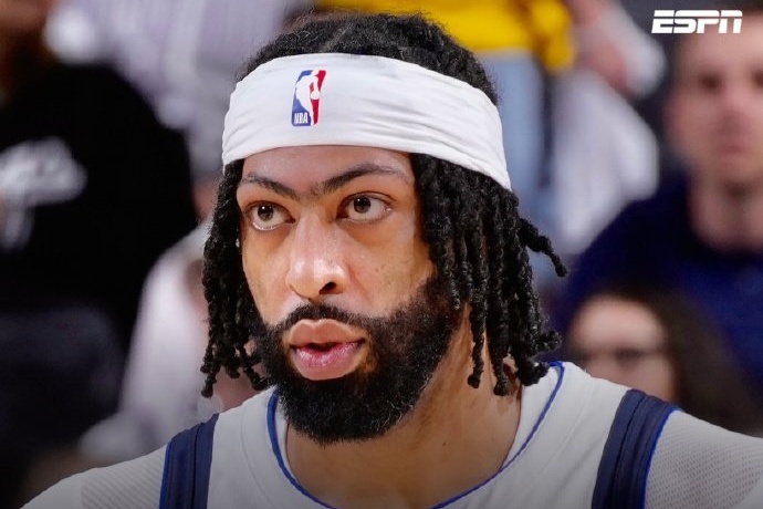 浓眉赛季中遭遇视网膜脱落:伤病挑战与康复之路 浓眉赛季中遭遇视网膜脱落:伤病挑战与康复之路